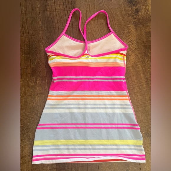 Lululemon Womens activewear striped power Y tank Sz 4 - Picture 5 of 6